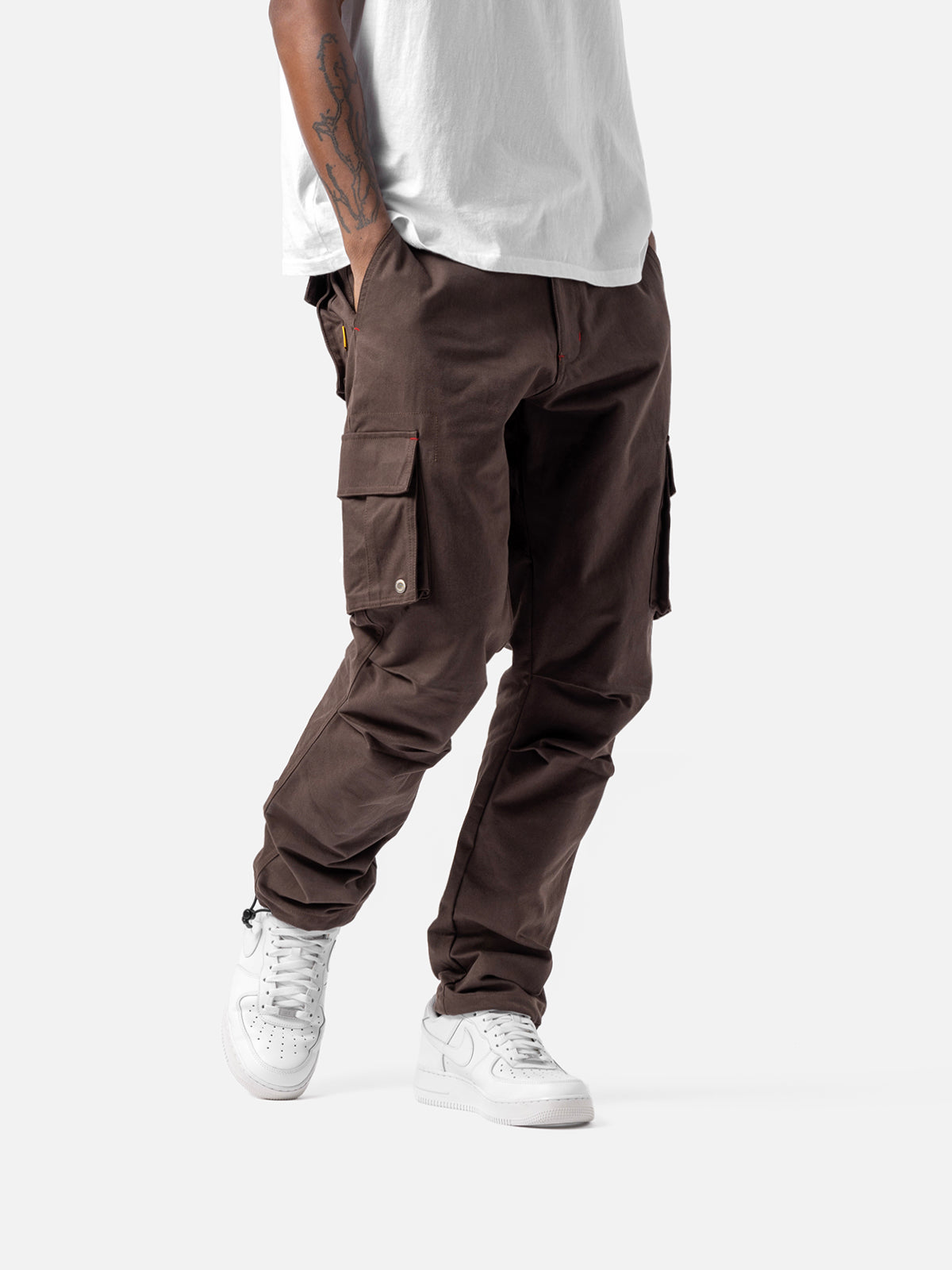 Cuffed Cargo Pants in Dark Olive - TAILORED ATHLETE - USA